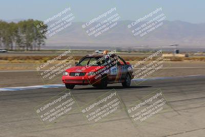 media/Oct-01-2022-24 Hours of Lemons (Sat) [[0fb1f7cfb1]]/10am (Front Straight)/